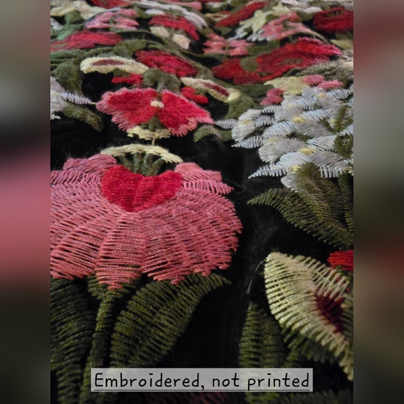 Lucy Paris Womens Size Small Embroidered Rose Floral Black Mini Skirt - Picture 7 of 8